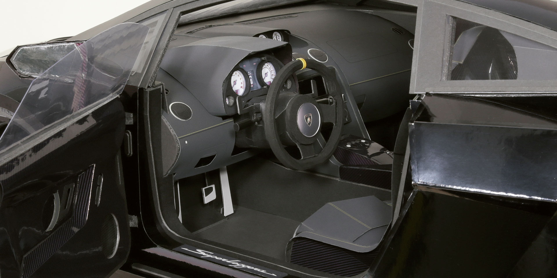 The interior is finished!